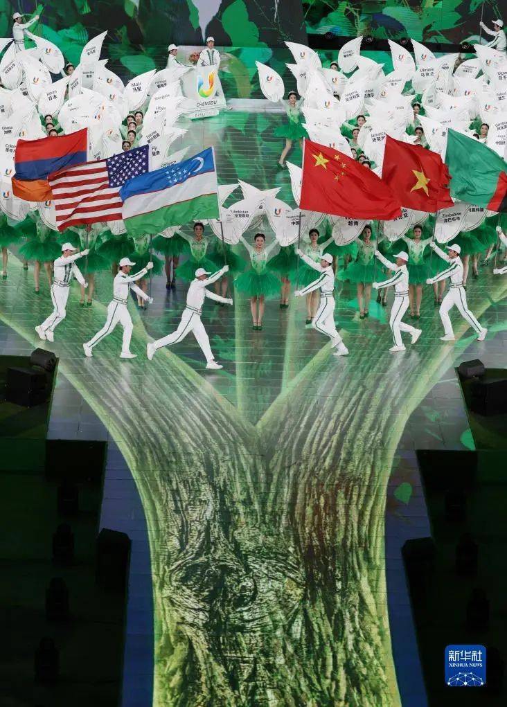 再次惊艳世界 尊龙集团官网助力成都大运会完美闭幕